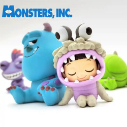 Set muñecos Monstruos SA